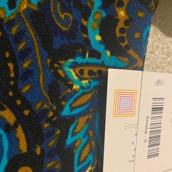 LuLaRoe Amelia Dress - Picture 3 of 3
